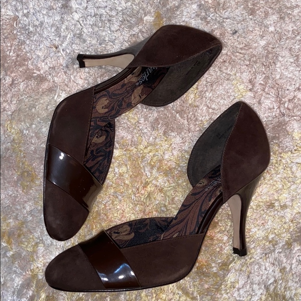 NWOT Brown suede heels Charles by Charles David